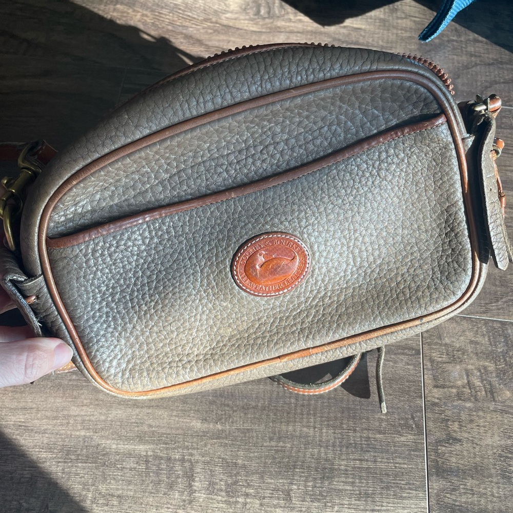 Vintage taupe tan Dooney and Bourke crossbody bag